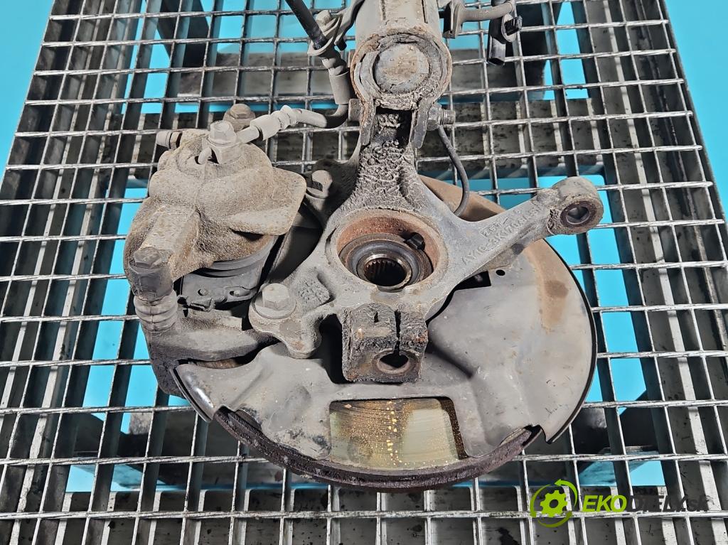 Ford B-Max  1.0 T 101 hp manual 74 kW 998 cm3 5- náboj pravé  (Náboj kola)