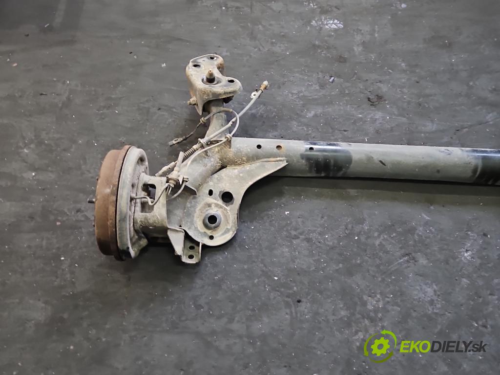 Ford B-Max  1.0 T 101 hp manual 74 kW 998 cm3 5- zadní výztuha  (Zadní výztuha)