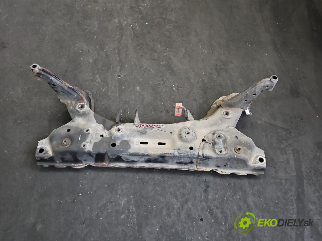 Ford B-Max  1.0 T 101 HP manual 74 kW 998 cm3 5- výstuha motora 