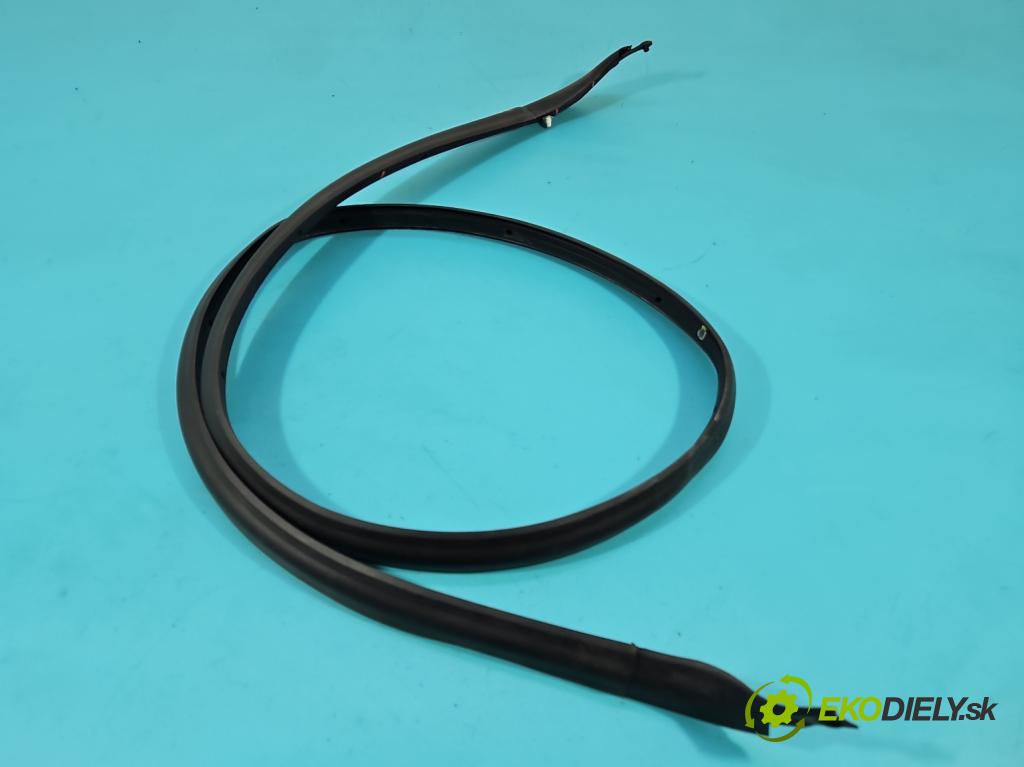 Ford B-Max  1.0 T 101 HP manual 74 kW 998 cm3 5- Těsnění: ostatné AV11-R25315A