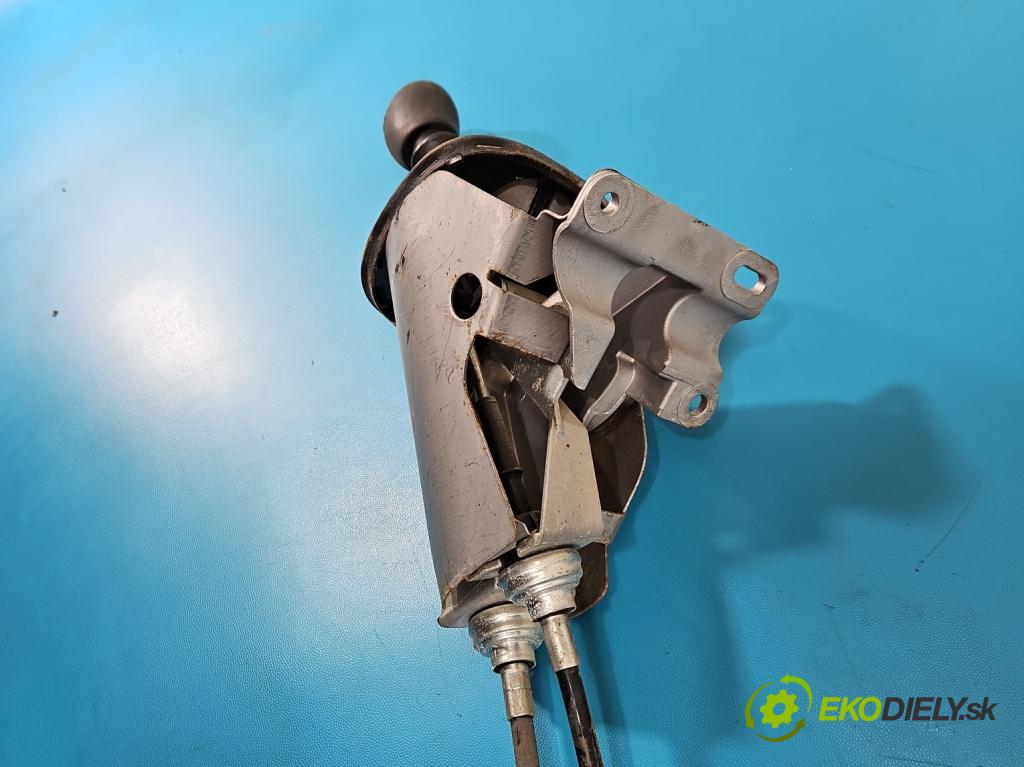 Renault Trafic II 2001-2014 2.0 dci 114 HP manual 84 kW 1995 cm3 5- Páka: Změny: stupeň,rýchlosť  (Rýchlostná páka (kulisa))