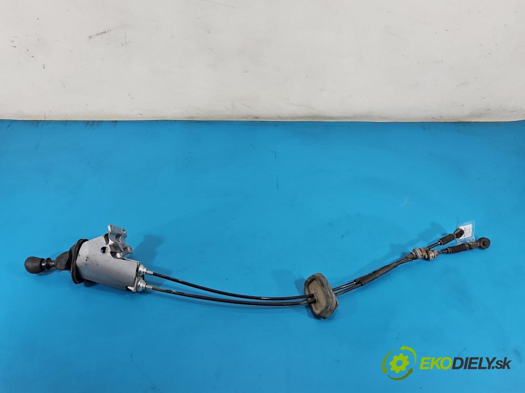 Renault Trafic II 2001-2014 2.0 dci 114 HP manual 84 kW 1995 cm3 5- Páka: Změny: stupeň,rýchlosť  (Rýchlostná páka (kulisa))