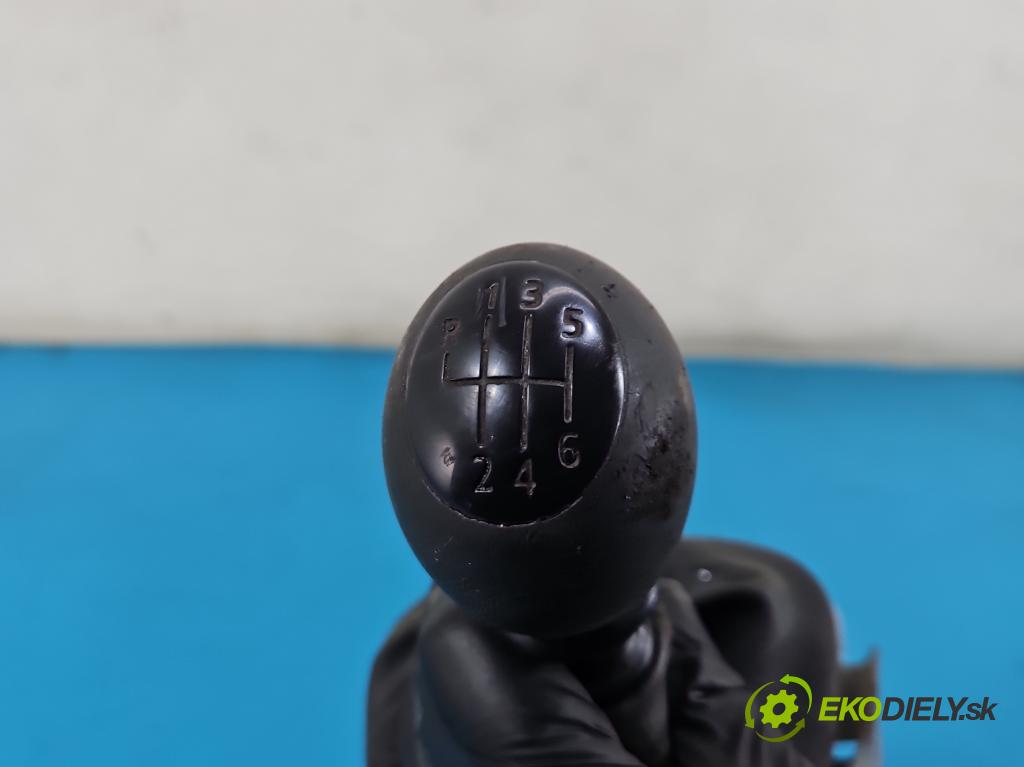 Renault Trafic II 2001-2014 2.0 dci 114 HP manual 84 kW 1995 cm3 5- Páka: Změny: stupeň,rýchlosť  (Rýchlostná páka (kulisa))