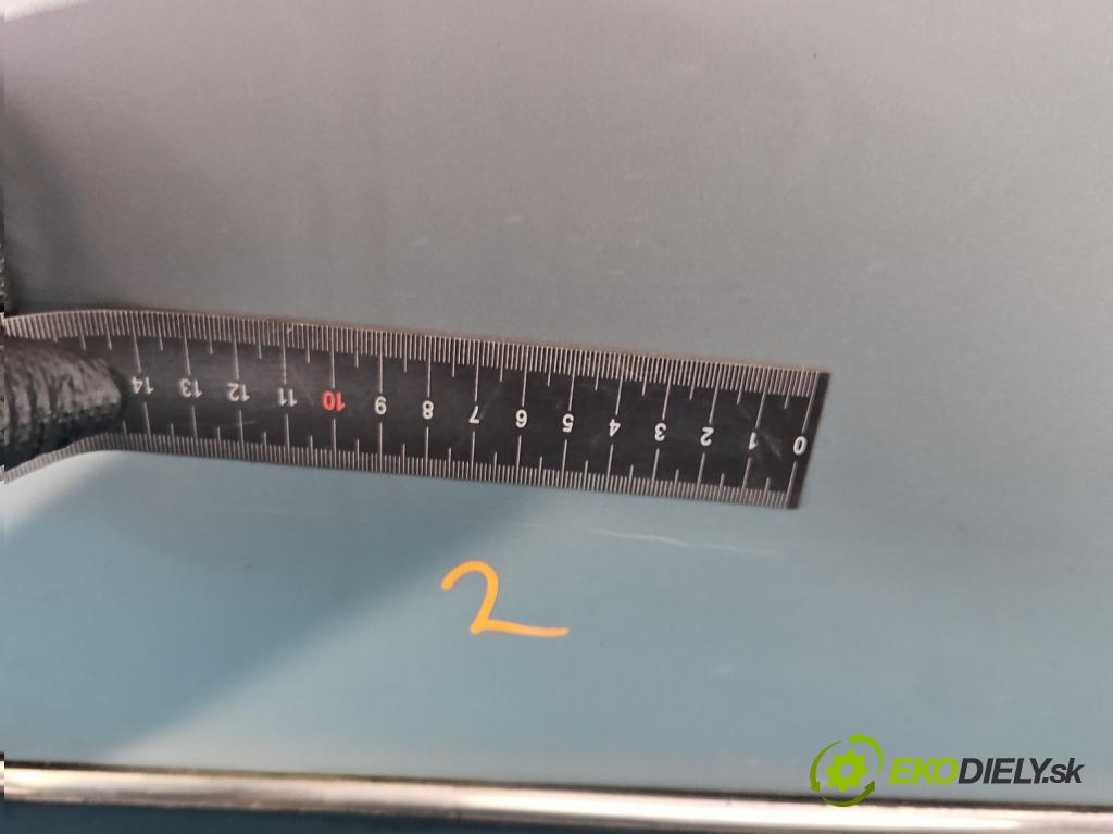 Bmw 5 E39 1996-2003 2.0 R6 (m52b20) 150 HP manual 110 kW 1991 cm3 4- dvere predné ľavé  (Kľučka dverí ostatné)