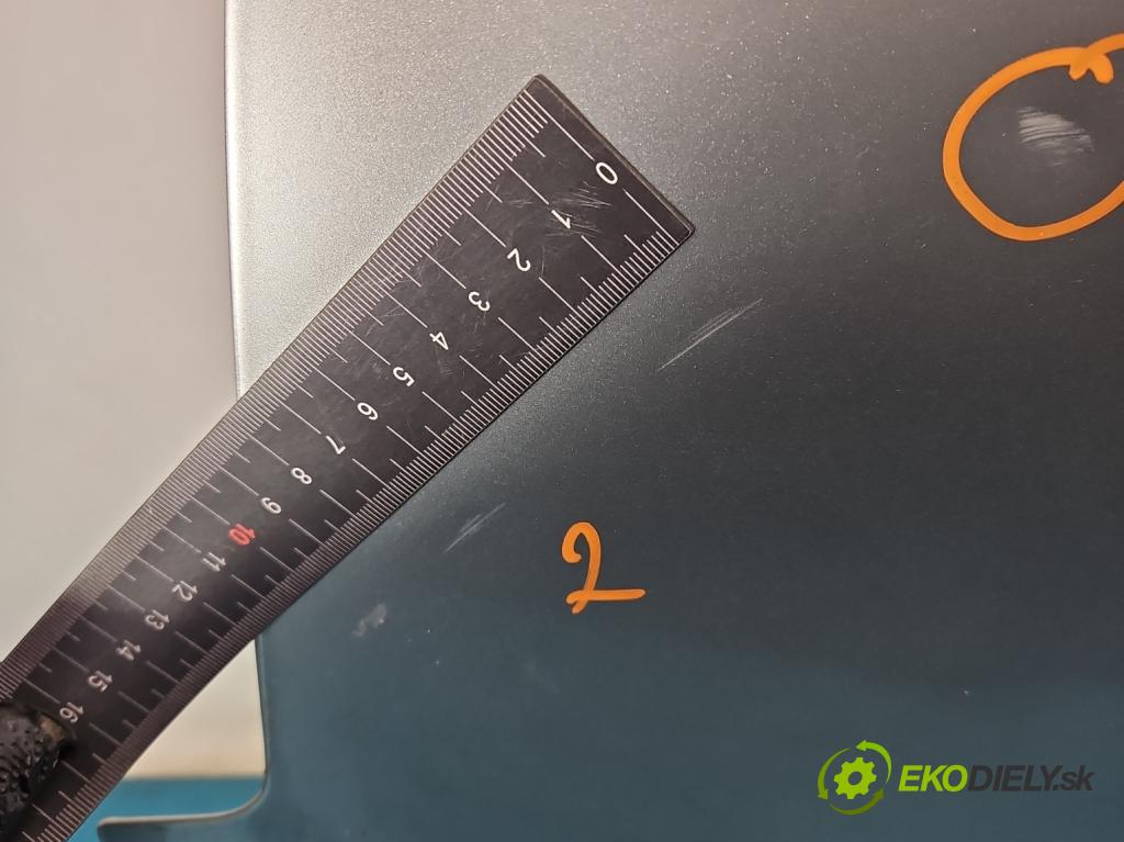 Mitsubishi Space star 1.9 dci 102 hp manual 75 kW 1870 cm3 5- zadní kufrové dveře  (Zadní kapota (kufr))