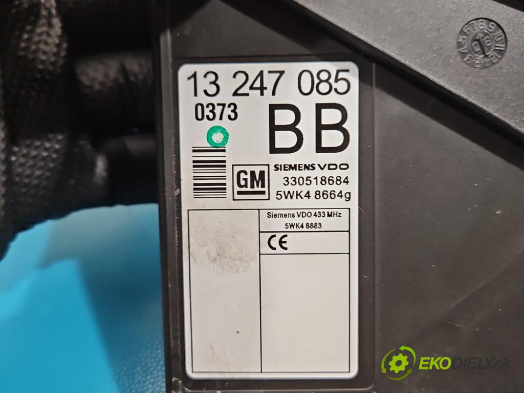 Opel Meriva A 2002-2010 1.6 16V 105 HP manual 77 kW 1598 cm3 5- riadiaca jednotka motora 12249823