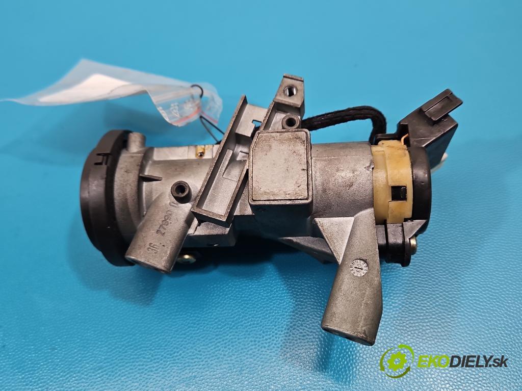 Mitsubishi Space star 1.9 dci 102 HP manual 75 kW 1870 cm3 5- Spínačka  (Spínacia skrinka)