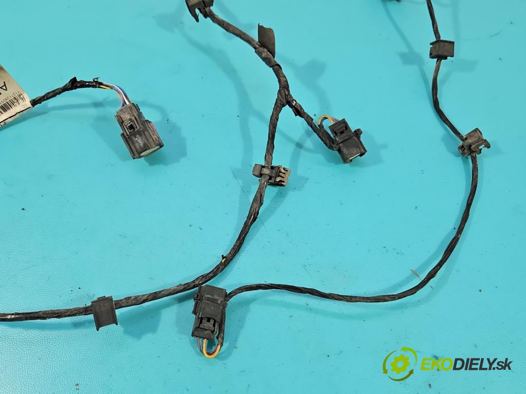 Ford B-Max  1.0 T 101 hp manual 74 kW 998 cm3 5- Balíček: nárazníku přední AV1T-15K867-ABE