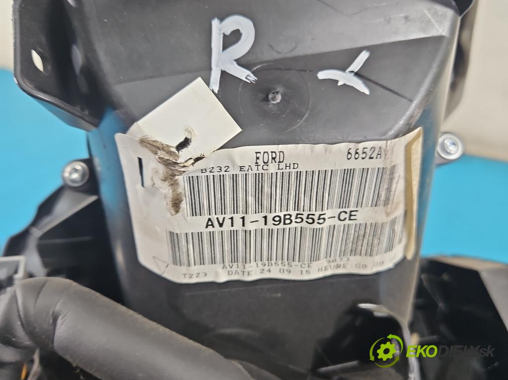 Ford B-Max  1.0 T 101 hp manual 74 kW 998 cm3 5- radiátor AV11-19B555-CE (Radiátor topení)