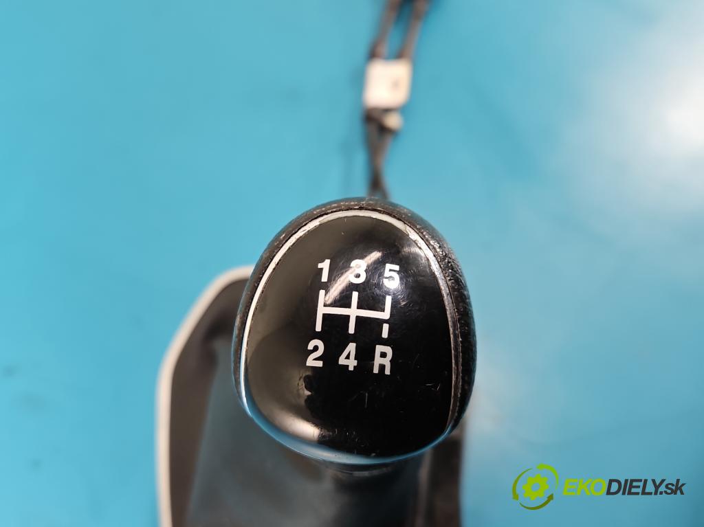 Ford B-Max  1.0 T 101 HP manual 74 kW 998 cm3 5- Páka: Změny: stupeň,rýchlosť DV1R-7C453-CA (Rýchlostná páka (kulisa))