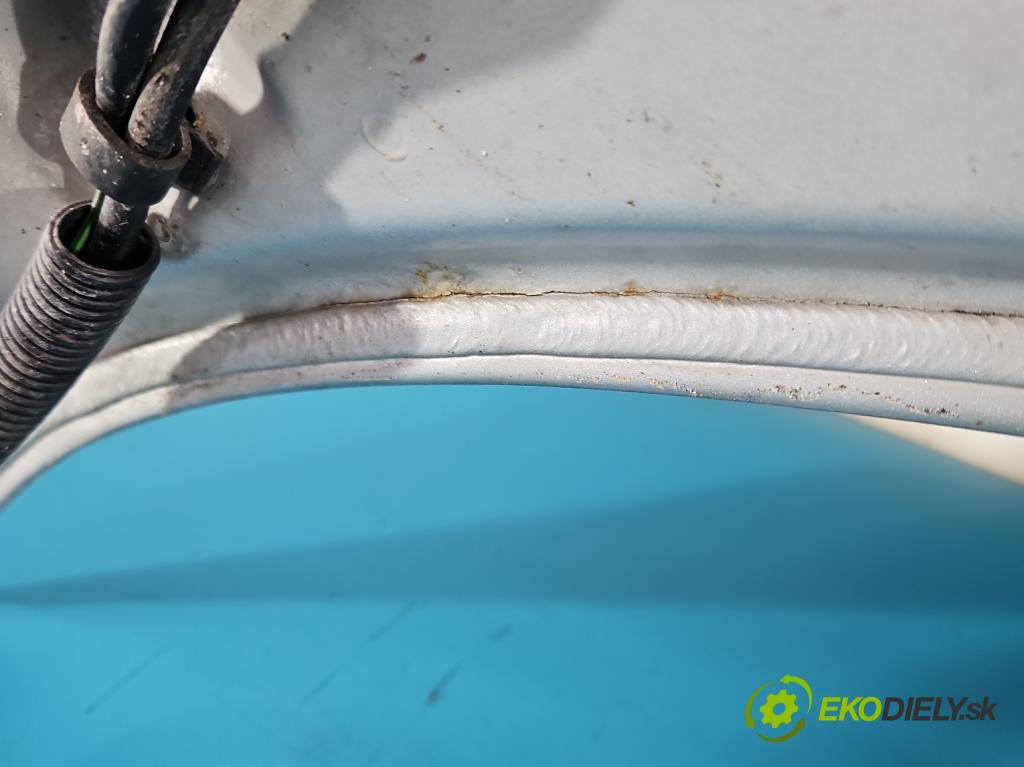 Bmw 5 E39 1996-2003 2.0 R6 (m52b20) 150 HP manual 110 kW 1991 cm3 4- kapota predná