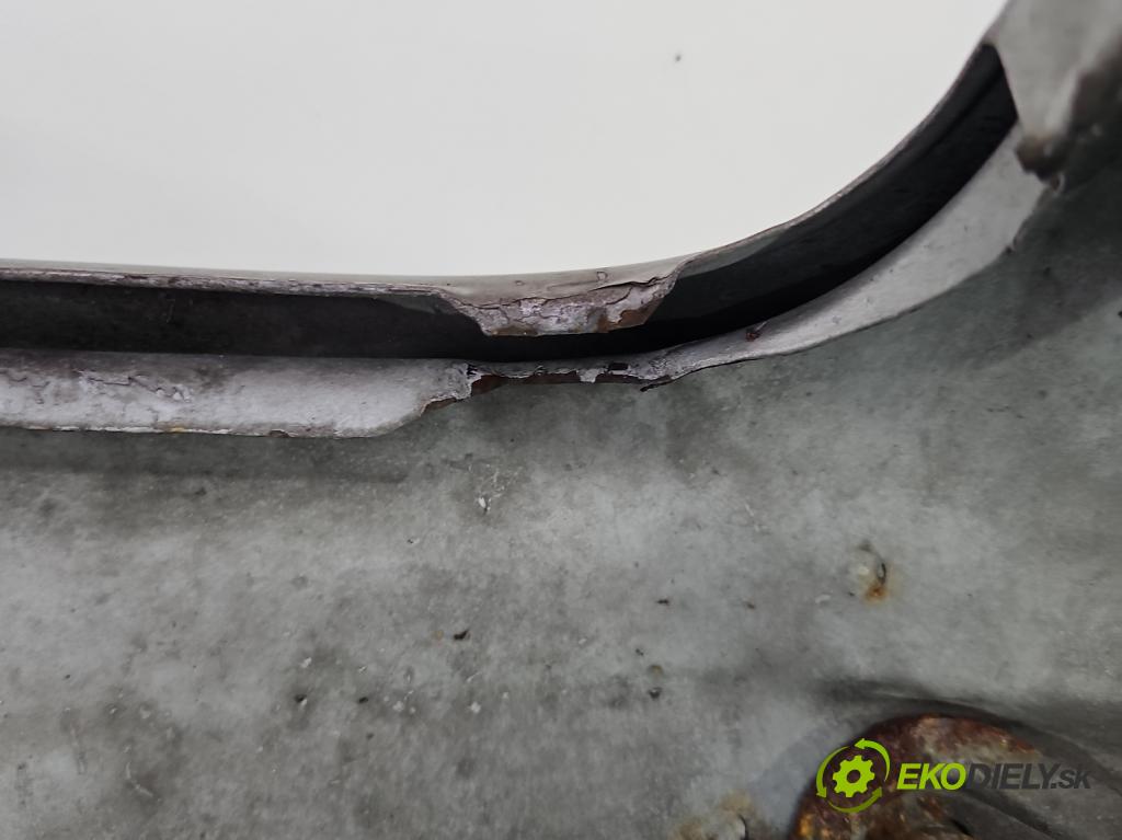 Bmw 5 E39 1996-2003 2.0 R6 (m52b20) 150 HP manual 110 kW 1991 cm3 4- kapota predná