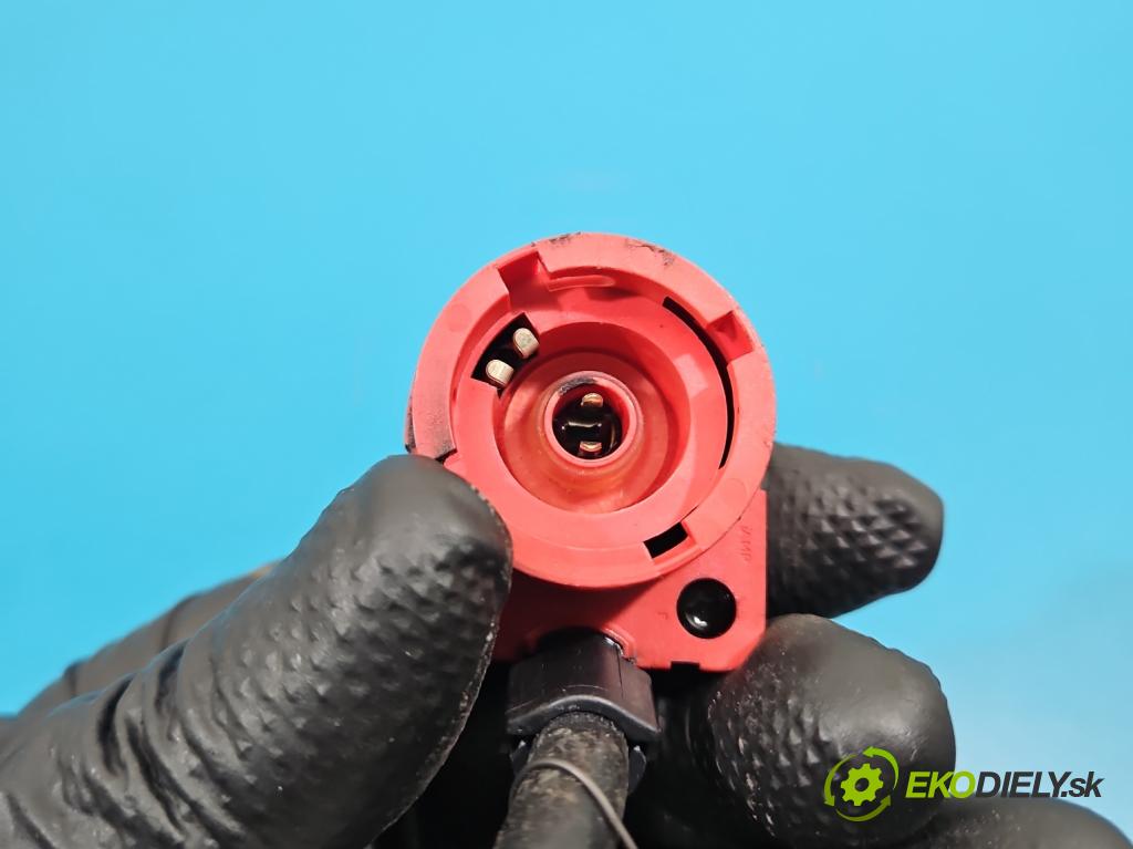 Audi A6 C5 1997-2004 1.9 tdi 131 HP manual 96 kW 1896 cm3 5- střídač: xenon 5DV007760-71 (Riadiaca jednotka xenónu)