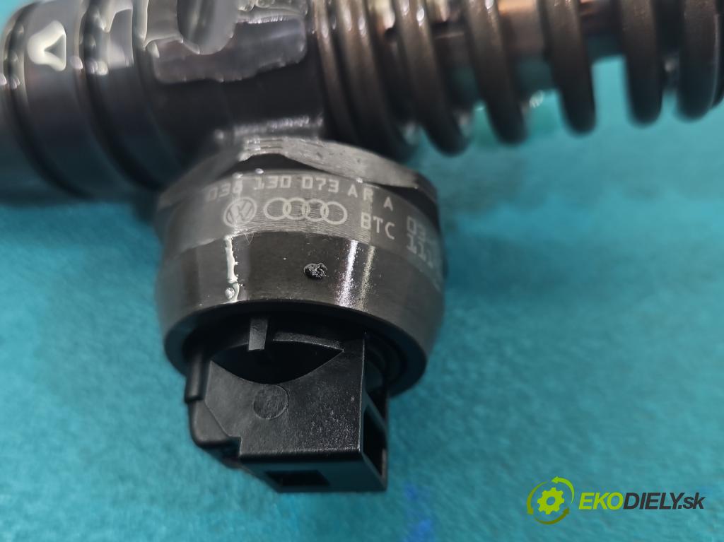 Audi A6 C5 1997-2004 1.9 tdi 131 HP manual 96 kW 1896 cm3 5- vstrekovacie čerpadlo 0414720214 (Vstrekovač paliva)