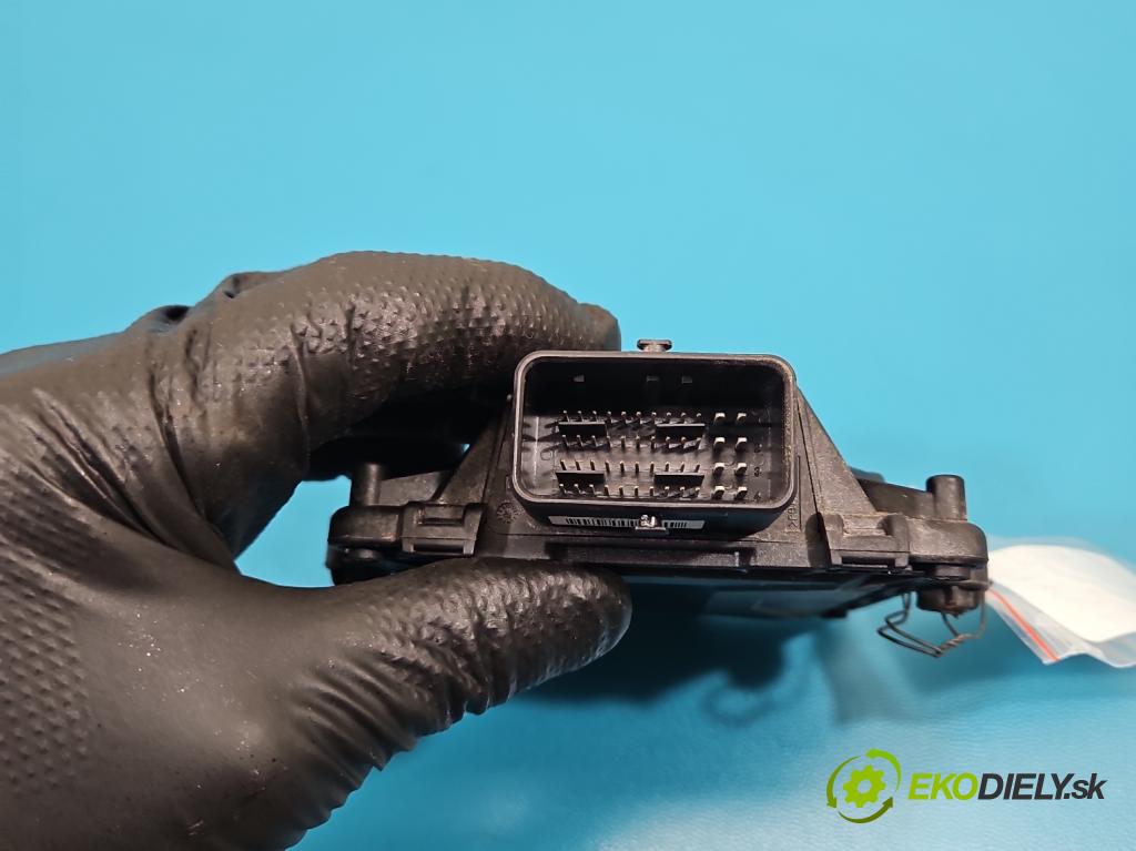 Ford Focus Mk1 1998-2004 1.6 16V 101 HP manual 74 kW 1596 cm3 5- riadiaca jednotka LPG 67R-014903