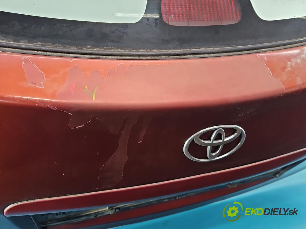 Toyota Corolla E11 1997-2002 1.4 vvti 97KM manual 71 kW 1398 cm3 5- zadní kufrové dveře  (Zadní kapota (kufr))