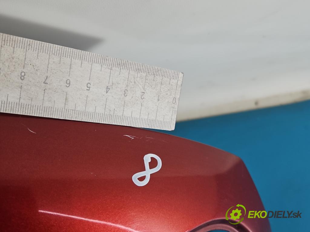 Toyota Corolla E11 1997-2002 1.4 vvti 97KM manual 71 kW 1398 cm3 5- blatník predné pravý  (Kľučka dverí ostatné)