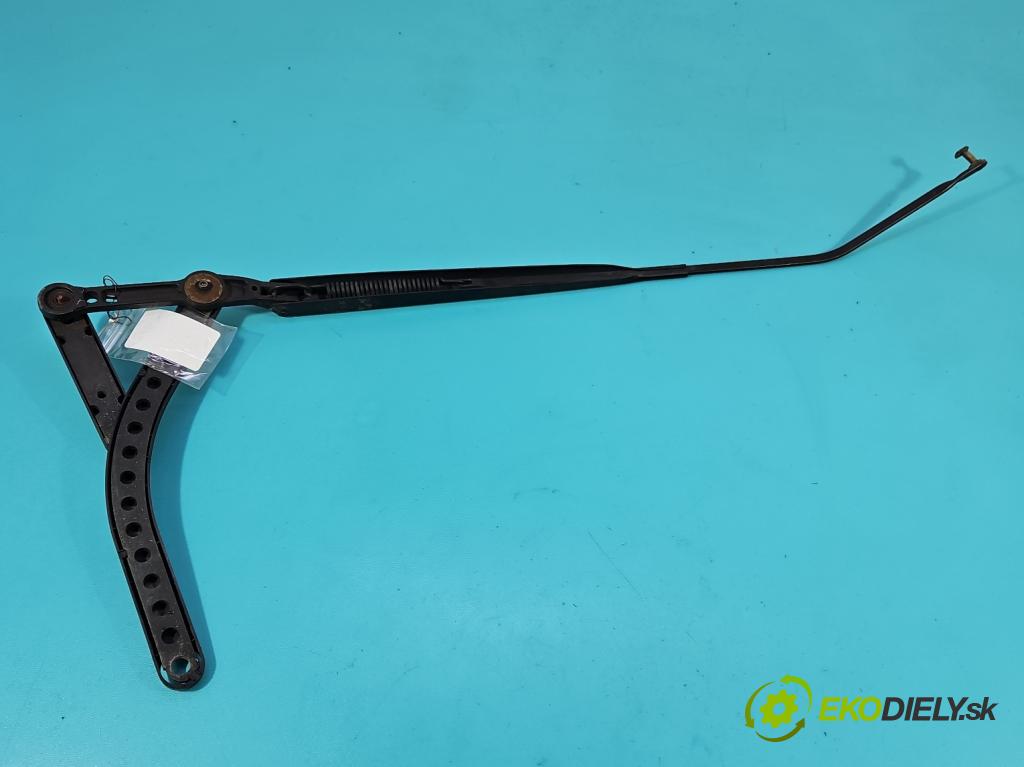 Renault Scenic II 2003-2009 1.5 dci 101 HP manual 74 kW 1461 cm3 5- rameno stieračov pravé 8200113231