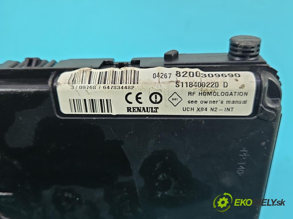 Renault Scenic II 2003-2009 1.5 dci 101 HP manual 74 kW 1461 cm3 5- riadiaca jednotka ostatné 8200309690