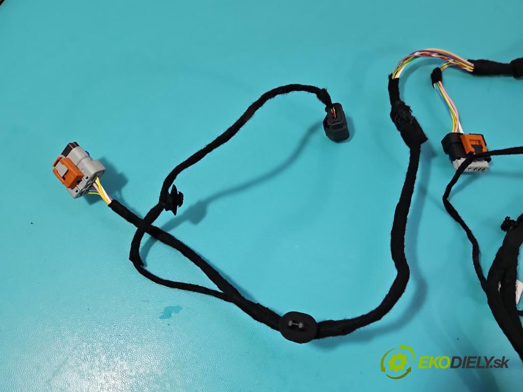 Opel Grandland 2017–2024 1.2 T 131 hp automatic 96 kW 1199 cm3 5- Balíček: dveře přední vlevo 9858979880