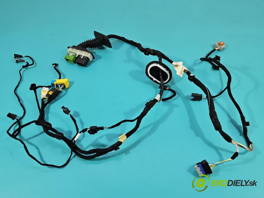 Opel Grandland 2017–2024 1.2 T 131 hp automatic 96 kW 1199 cm3 5- Balíček: dveře přední vlevo 9858979880