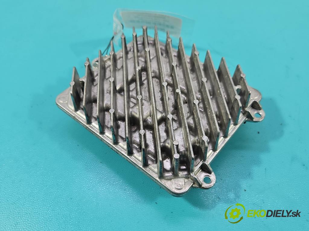 Opel Grandland 2017–2024 1.2 T 131 HP manual 96 kW 1199 cm3 5- střídač: xenon 9850155580 (Riadiaca jednotka xenónu)