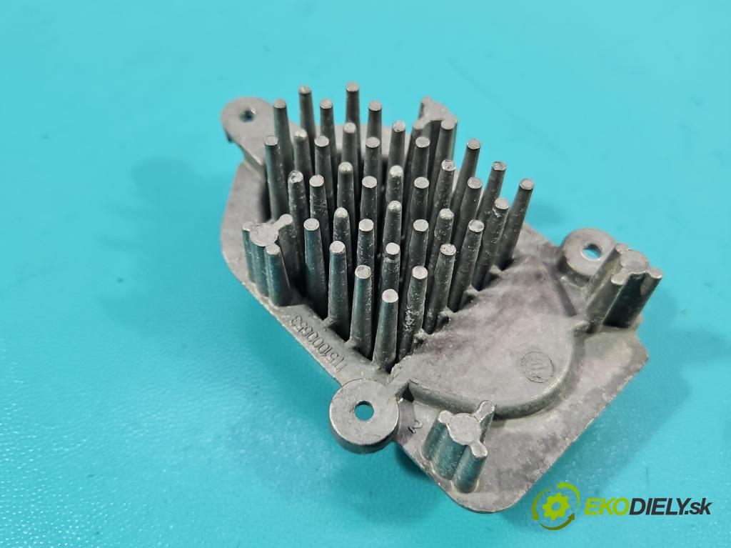 Opel Grandland 2017–2024 1.2 T 131 HP automatic 96 kW 1199 cm3 5- modul lampy: IT51000653