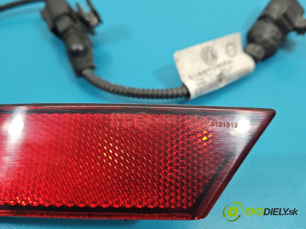 Vw Up 1.0 MPI 60 HP manual 44 kW 999 cm3 3- svetlo / reflektor zadné ľavé nárazník 1S0945701