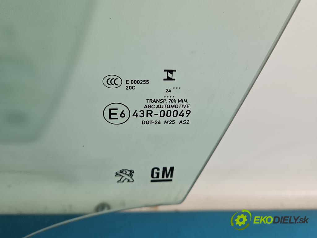 Opel Grandland 2017–2024 1.2 T 131 HP automatic 96 kW 1199 cm3 5- sklo dvere predné ľavé