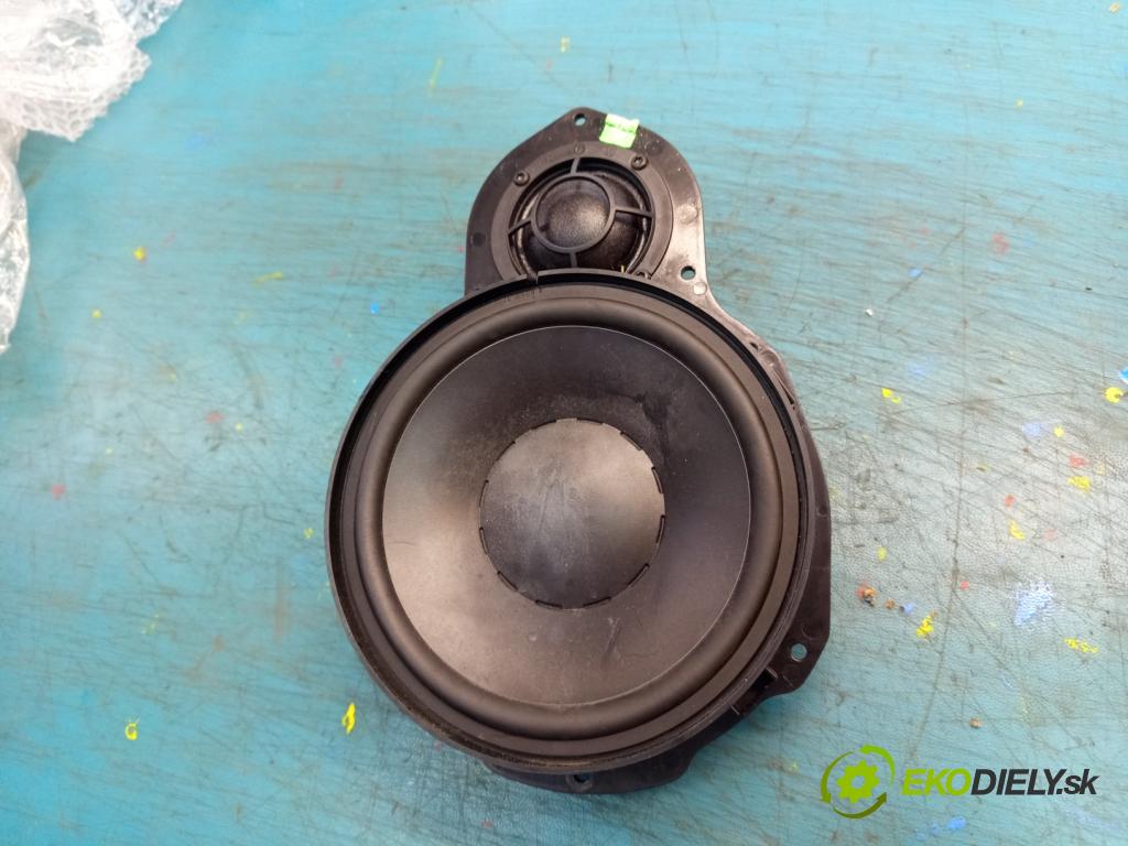 Vw Passat CC 2008-2016 2.0 tdi 170 HP manual 125 kW 1968 cm3 4- Reproduktor 3C0035454B