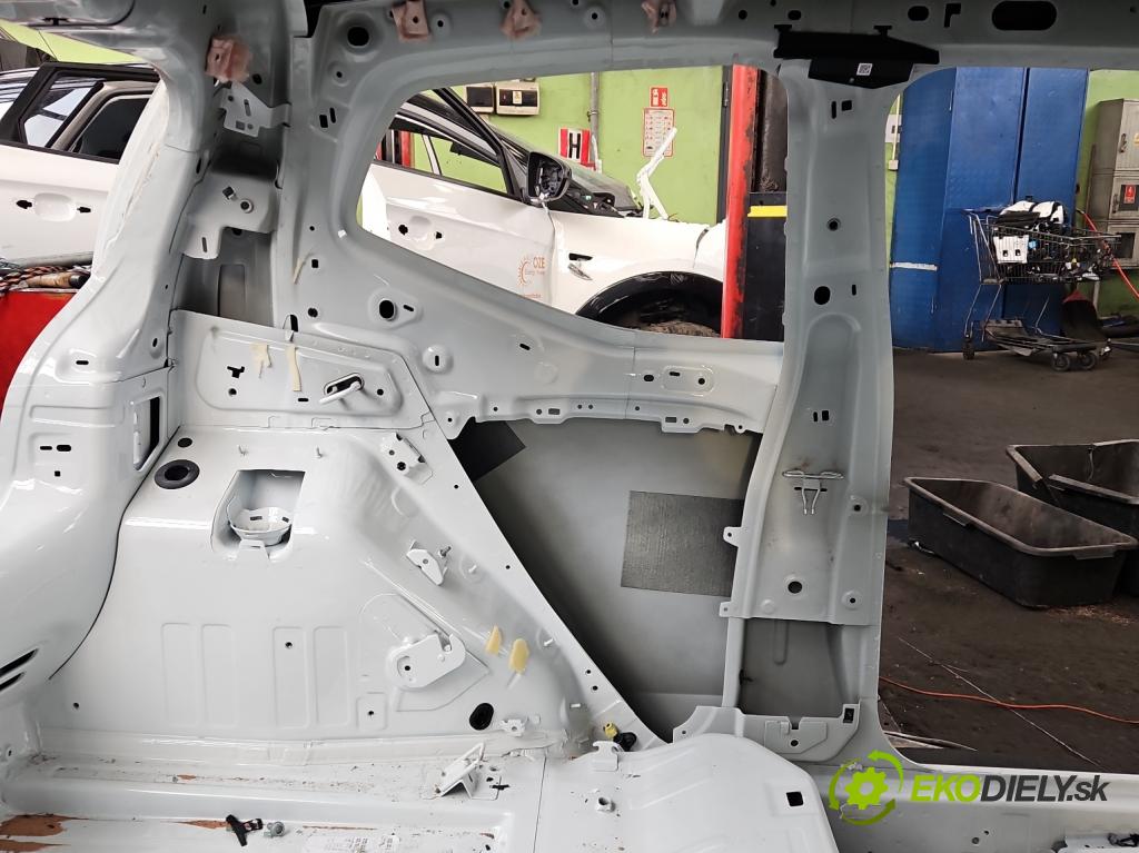 Vw Up 1.0 MPI 60 hp manual 44 kW 999 cm3 3- blatnik zadní levý