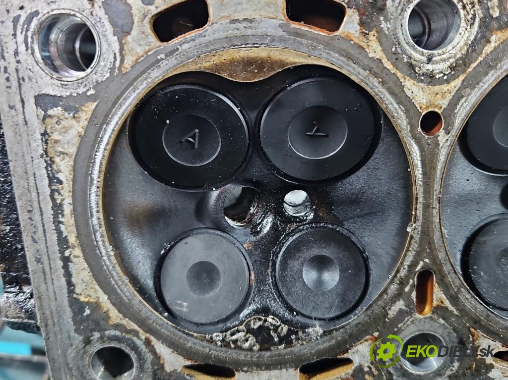 Ford B-Max  1.0 T 101 hp manual 74 kW 998 cm3 5- hlava motoru PBCM5G-6090-GF