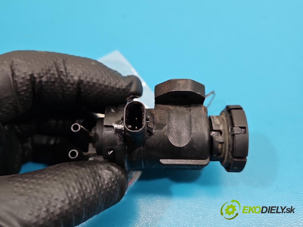 Bmw X6 E71 2007–2014 3.0d 306KM automatic 225 kW 2993 cm3 5- ventil podtlaku 8509323 (Ventil)