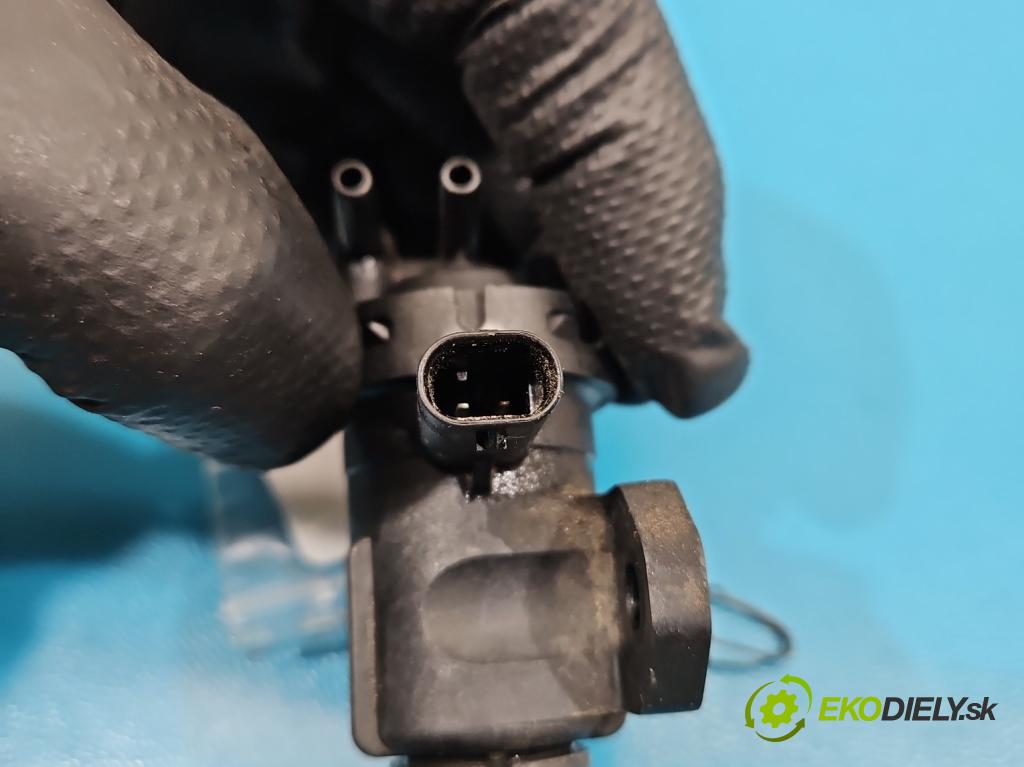 Bmw X6 E71 2007–2014 3.0d 306KM automatic 225 kW 2993 cm3 5- ventil podtlaku 8509323 (Ventil)