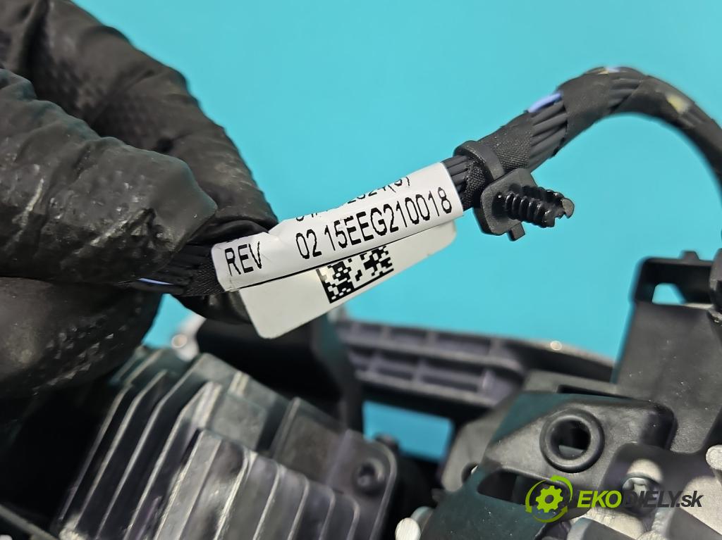 Opel Grandland 2017–2024 1.2 T 131 hp automatic 96 kW 1199 cm3 5- čočka reflektor: pravé části