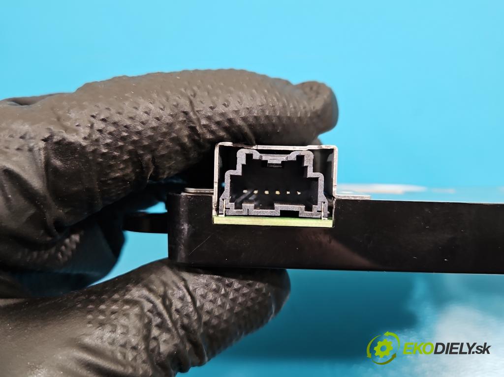 Opel Grandland 2017–2024 1.2 T 131 HP automatic 96 kW 1199 cm3 5- riadiaca jednotka ostatné 13547615