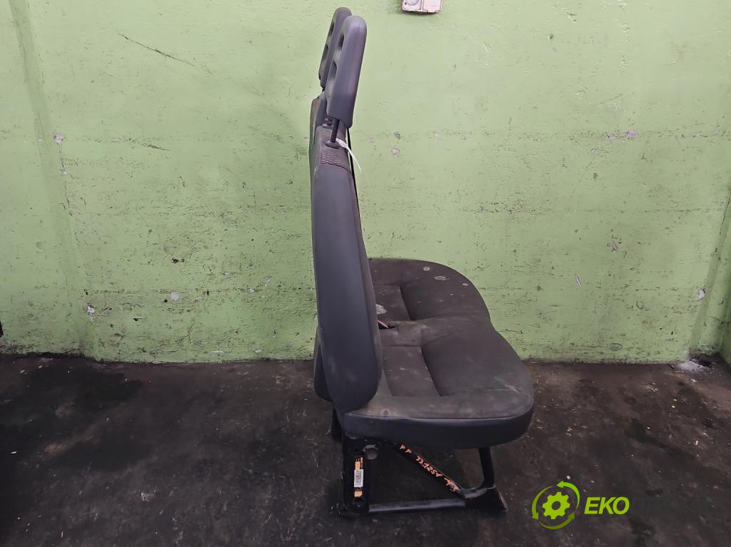 Citroen Jumper II 2006-2014 2.2 hdi 120 HP manual 88 kW 2198 cm3 5- Sedačka pravý (Sedadlo)