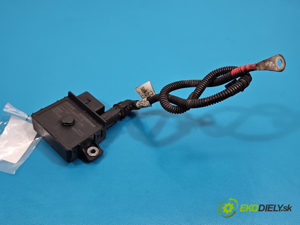 Bmw X6 E71 2007–2014 3.0d 306KM automatic 225 kW 2993 cm3 5- Relé: svíčky: zařicích: E2110022368 (Relé)