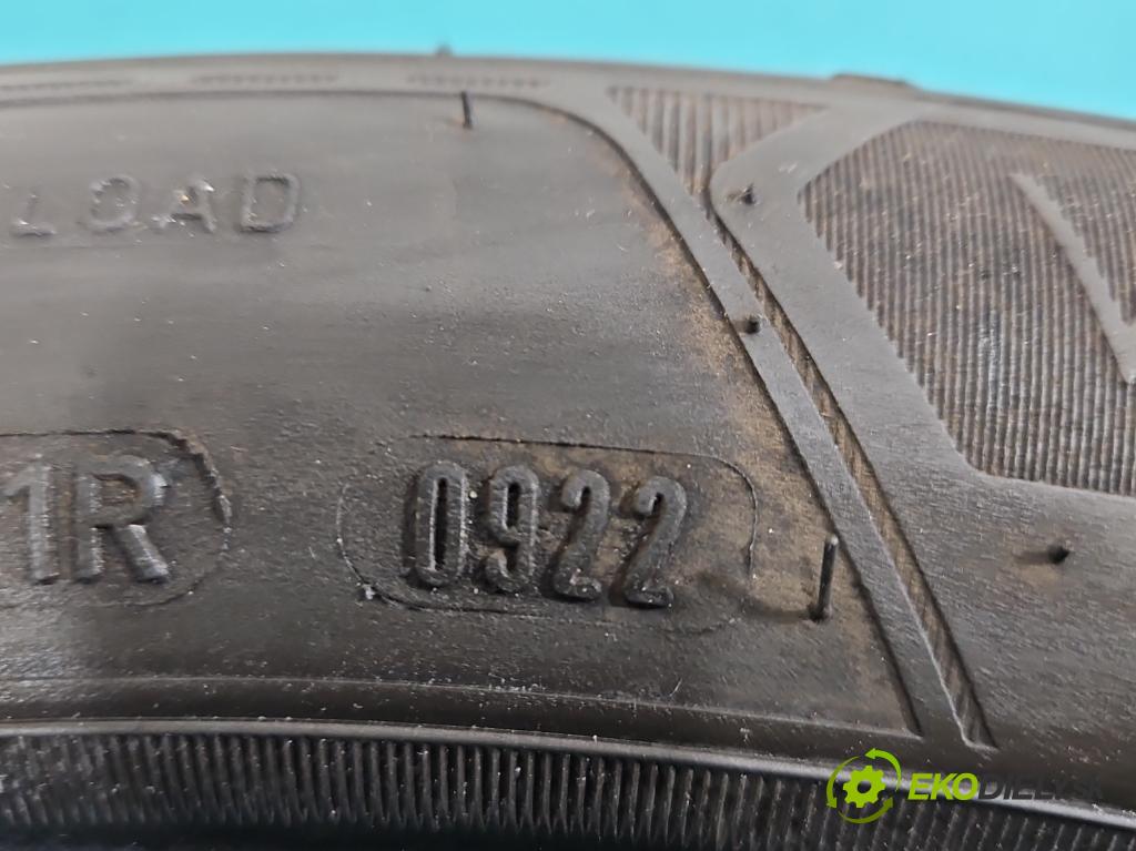 Peugeot 208 I 2012-2019 1.6 hdi 75 hp manual 55 kW 1560 cm3 5- pneumatiky: celoročné para