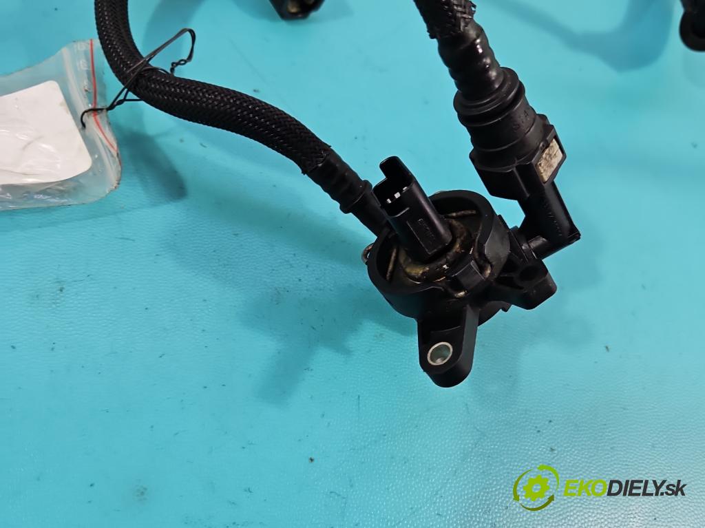 Peugeot 208 I 2012-2019 1.6 hdi 75 HP manual 55 kW 1560 cm3 5- snímač tlak: palivo  (Snímač)