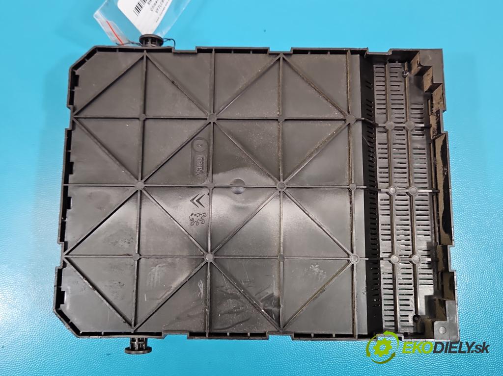 Citroen C4 I 2004-2011 1.6 hdi 90 HP manual 66.2 kW 1560 cm3 5- riadiaca jednotka ostatné 9659285680