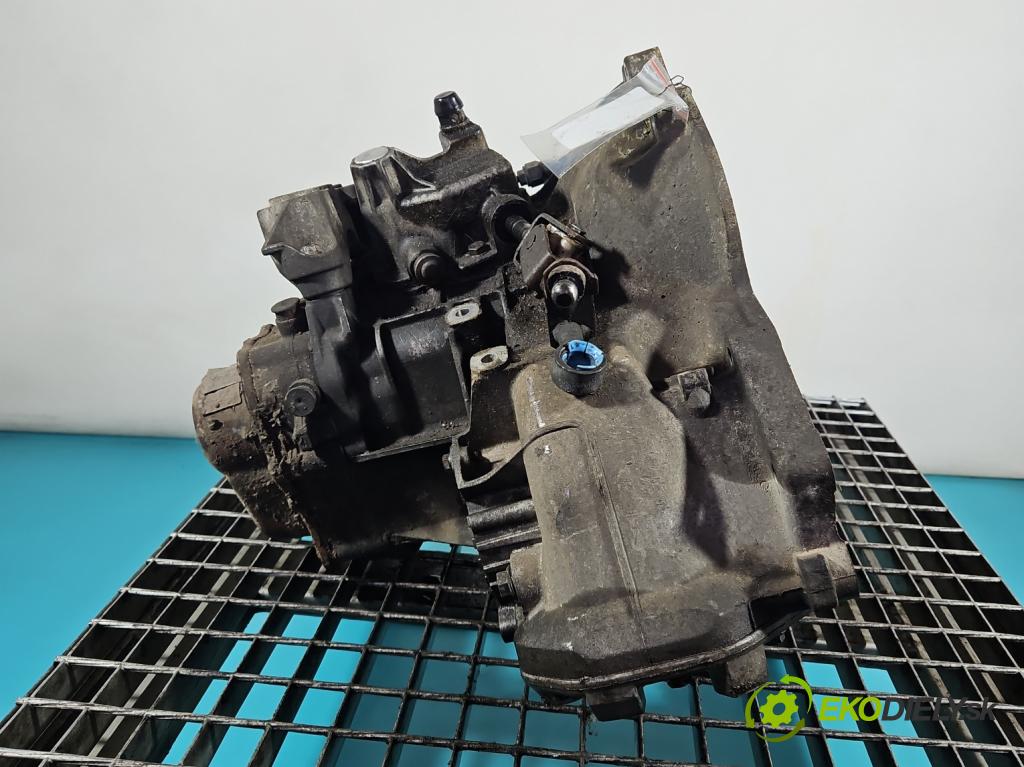 Opel Meriva A 2002-2010 1.6 16V 105 HP manual 77 kW 1598 cm3 5- prevodovka stupeň,rýchlosť manual F17W394