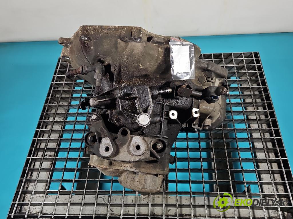 Opel Meriva A 2002-2010 1.6 16V 105 HP manual 77 kW 1598 cm3 5- prevodovka stupeň,rýchlosť manual F17W394