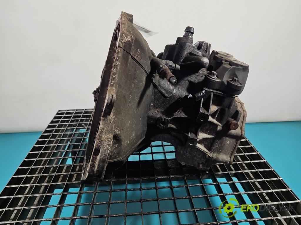 Opel Meriva A 2002-2010 1.6 16V 105 HP manual 77 kW 1598 cm3 5- prevodovka stupeň,rýchlosť manual F17W394