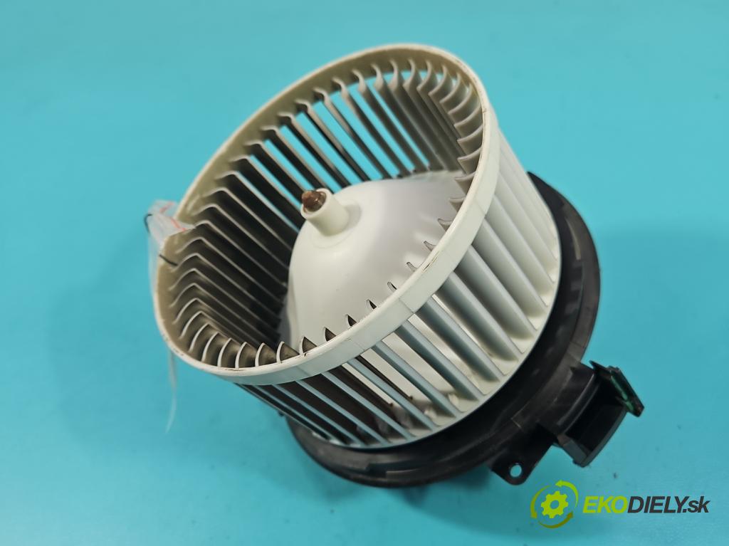 Vw Up 1.0 MPI 60 HP manual 44 kW 999 cm3 3- ventilátor vzduchu 1S1819015D