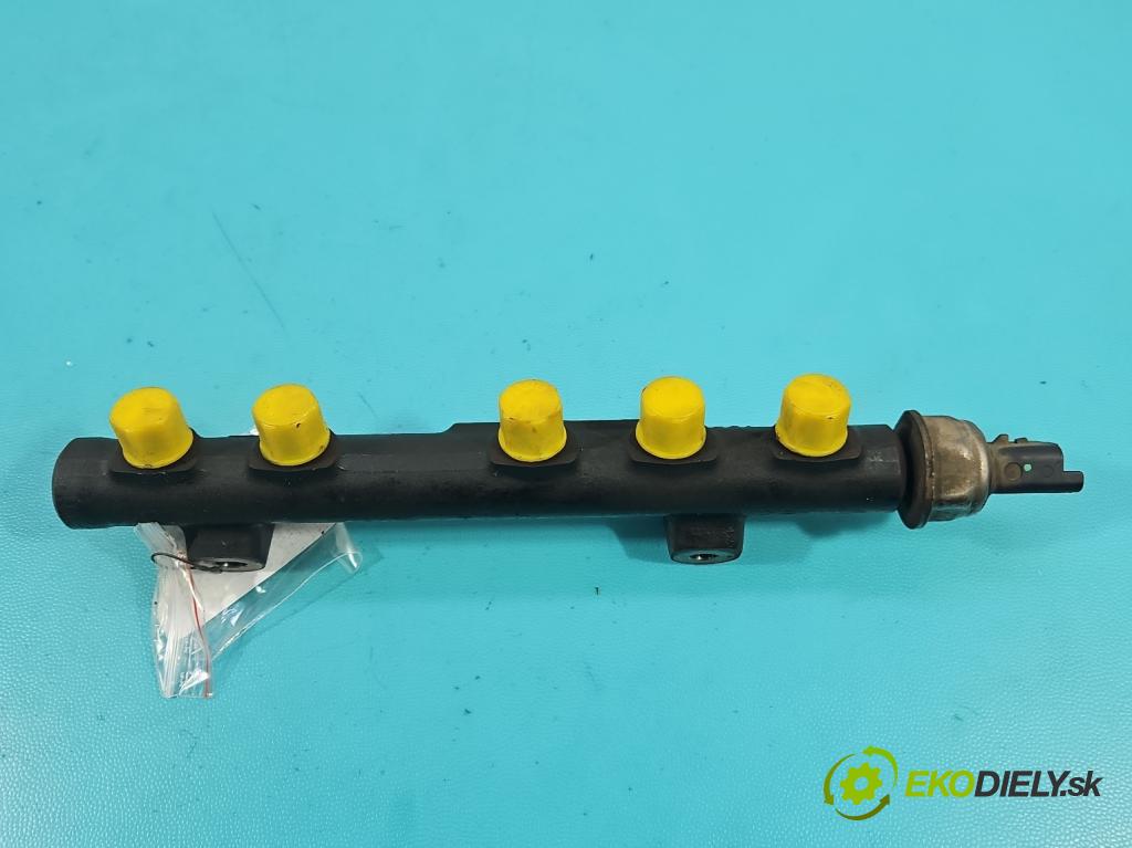 Peugeot 5008 I 2009-2017 1.6 hdi 111KM manual 82 kW 1560 cm3 5- lišta vstrekovacia 9684753080 (Vstrekovacia lišta)