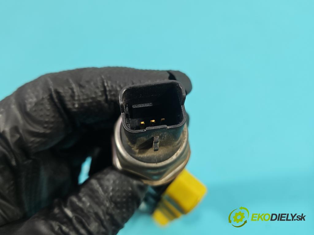 Peugeot 5008 I 2009-2017 1.6 hdi 111KM manual 82 kW 1560 cm3 5- lišta vstrekovacia 9684753080 (Vstrekovacia lišta)