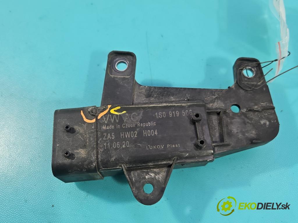Vw Up! 1.0 MPI 60 HP manual 44 kW 999 cm3 3- Relé: ventilátoru 1S0919506
