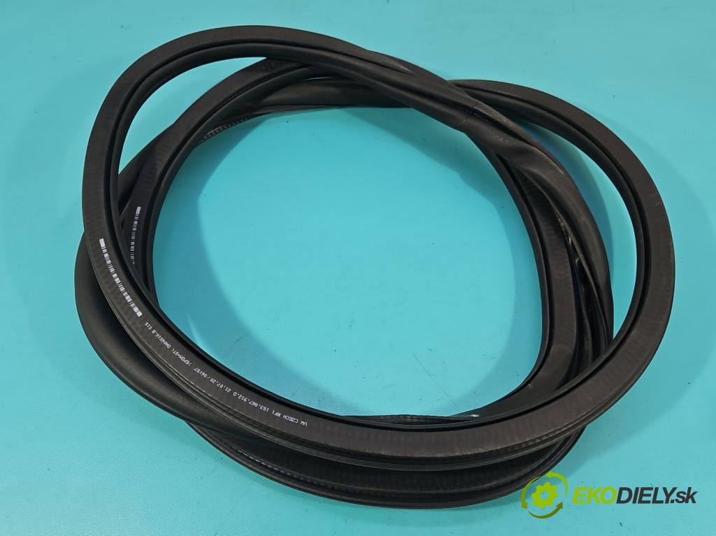 Vw Up 1.0 MPI 60 hp manual 44 kW 999 cm3 3- Těsnění: dveře přední pravé 1S3867912D