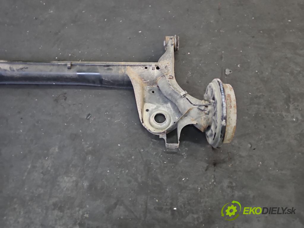 Vw Up 1.0 MPI 60 hp manual 44 kW 999 cm3 3- zadní výztuha  (Zadní výztuha)